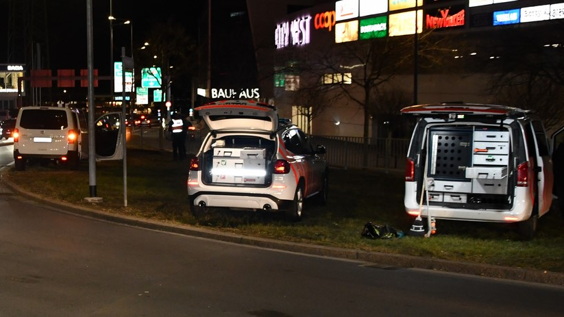 Unfall mit drei Fahrzeugen in Chur, © Stadtpolizei Chur