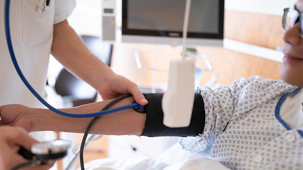 Bluthochdruck betrifft bei Ehepaaren oft beide Partner, © Symbolbild