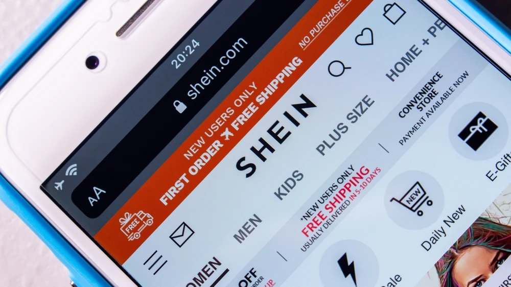 Kıyafetlerimiz Bizi Zehirliyor!, © Shutterstock Kıyafetlerimiz Bizi Zehirliyor!, © Shutterstock