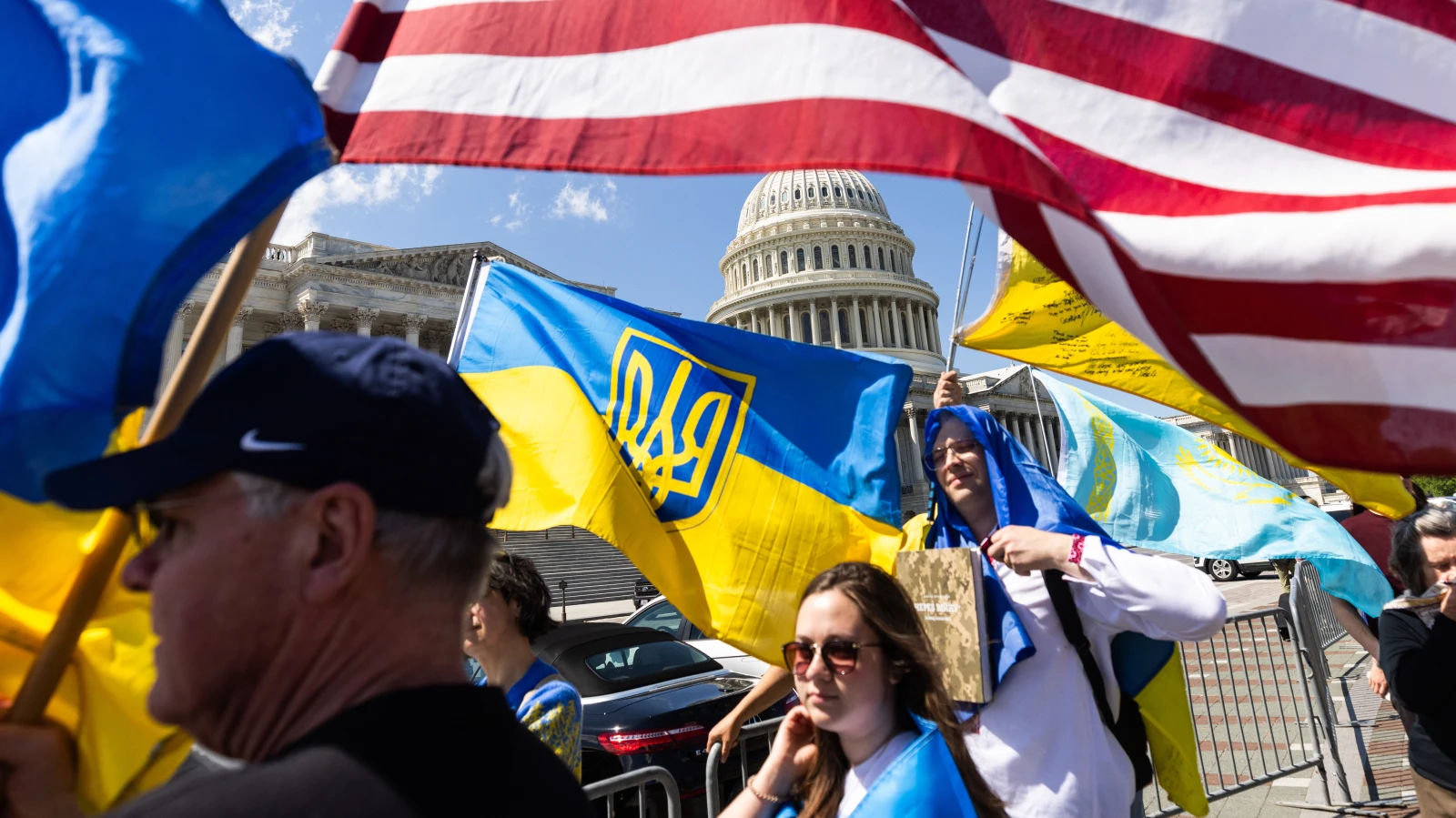 Milliardenschwere Ukraine-Hilfen gebilligt, © Keystone-SDA Milliardenschwere Ukraine-Hilfen gebilligt, © Keystone-SDA