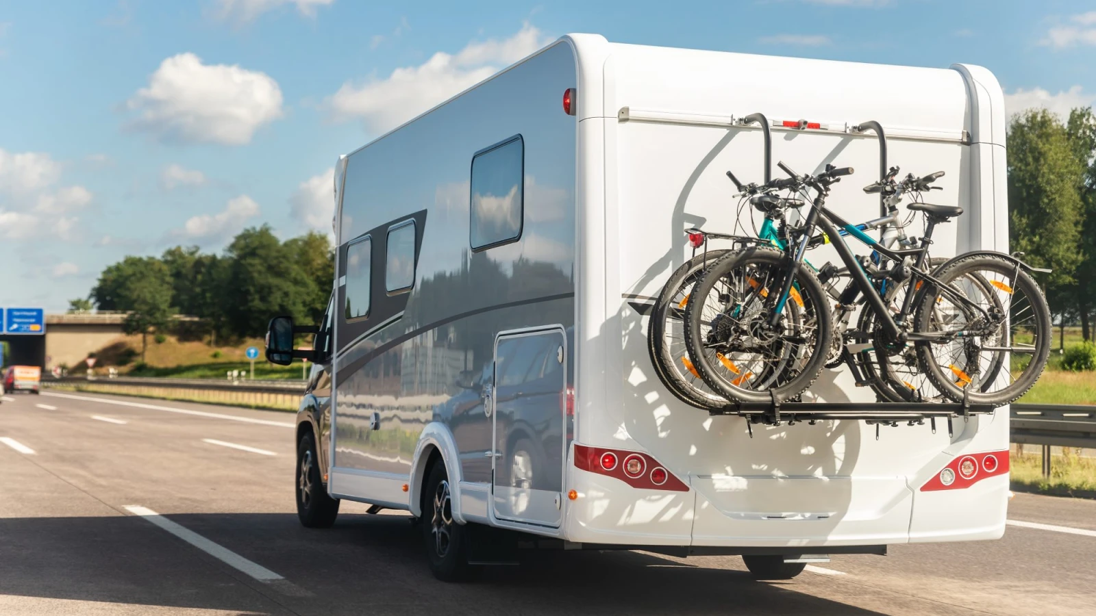 Deutschland: Campingnation Nummer eins trotz kleiner Dämpfer, © Gorloff-KV, Shutterstock Deutschland: Campingnation Nummer eins trotz kleiner Dämpfer, © Gorloff-KV, Shutterstock