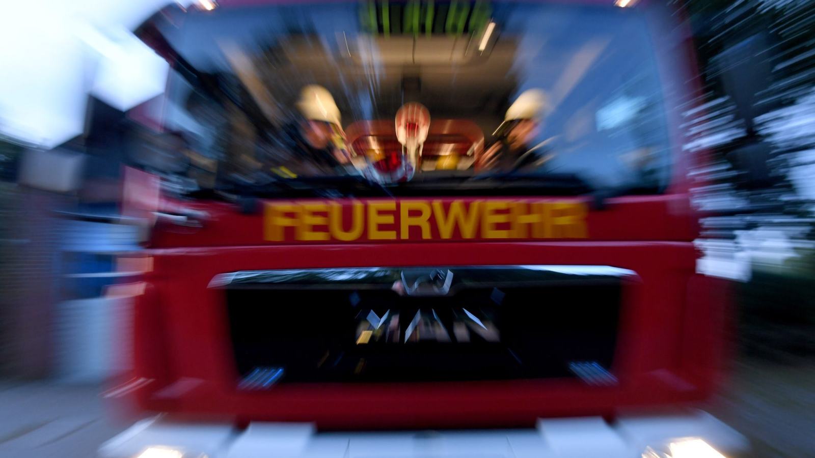 Kreuzberg’de 19 Katlı Binada Yangın Paniği!, © dpa