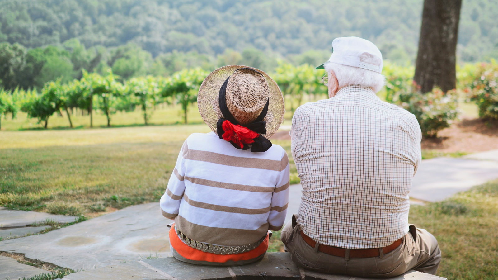 Erste Altersstrategie für Liechtenstein vorgestellt, © Unsplash / Christian Bowen