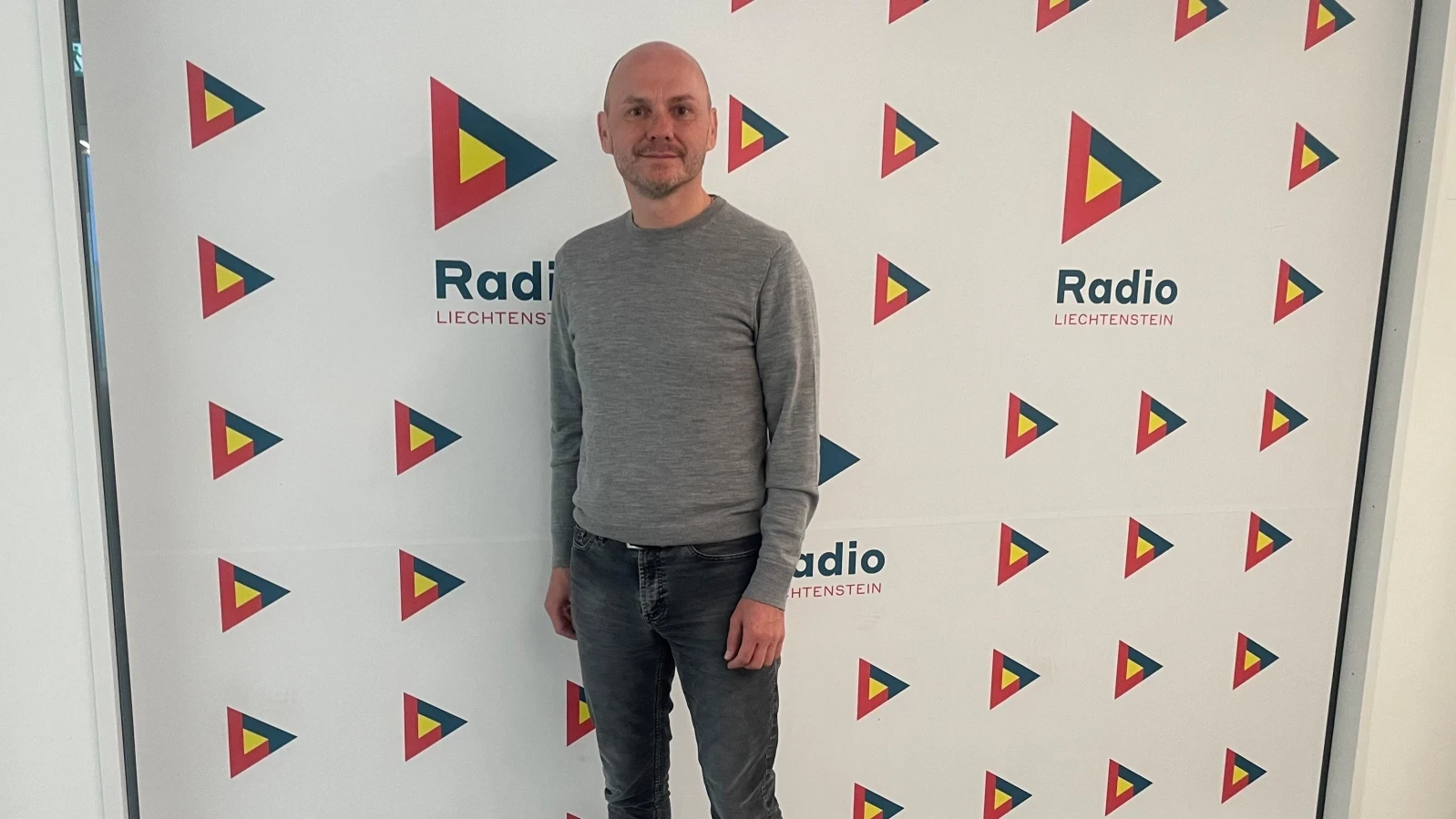 Tunnelspinne "holt uns jetzt ein", © Radio Liechtenstein Tunnelspinne "holt uns jetzt ein", © Radio Liechtenstein