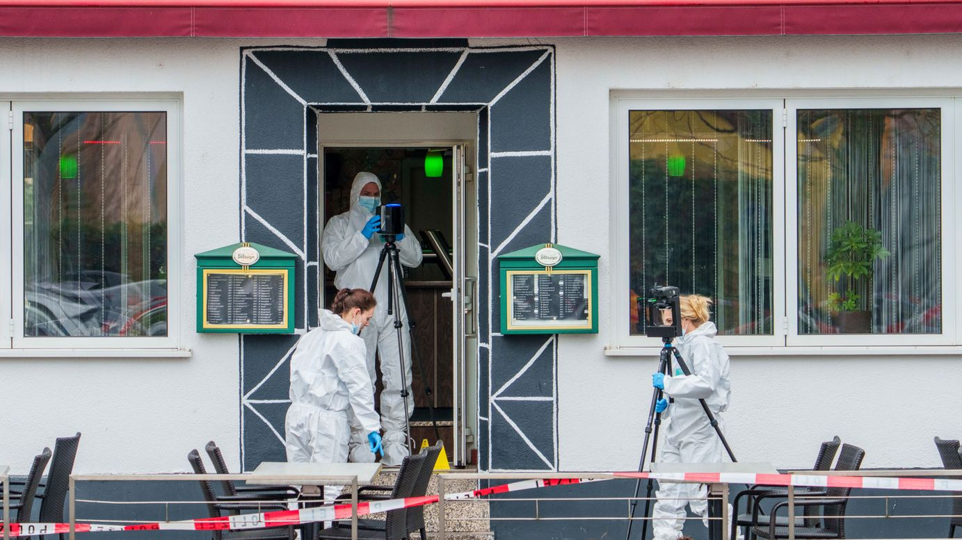 Raunheim’da silahlı saldırı: Bistroda iki kişi öldürüldü!, © Andreas Arnold/dpa