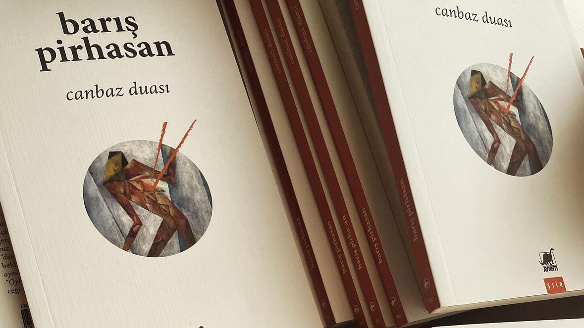 Ünlü Şair ve Yönetmen Barış Pirhasan'dan Yeni Şiir Kitabı, © Baris Pirhasan/ Instagram