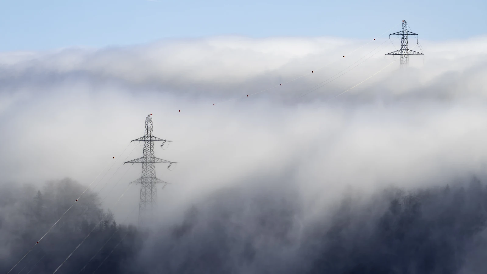13 Prozent des verbrauchten Stroms verpufft , © Keystone / Jean-Christophe Bott / Symbolbild 13 Prozent des verbrauchten Stroms verpufft , © Keystone / Jean-Christophe Bott / Symbolbild