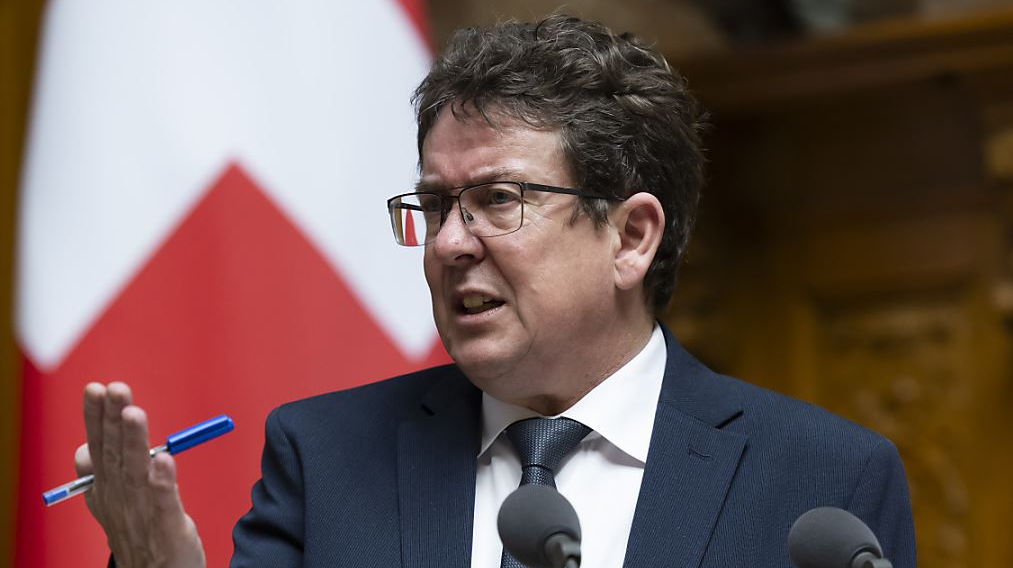  Rösti stellt Argumente für Ja zum Stromgesetz vor  , © Keystone-SDA