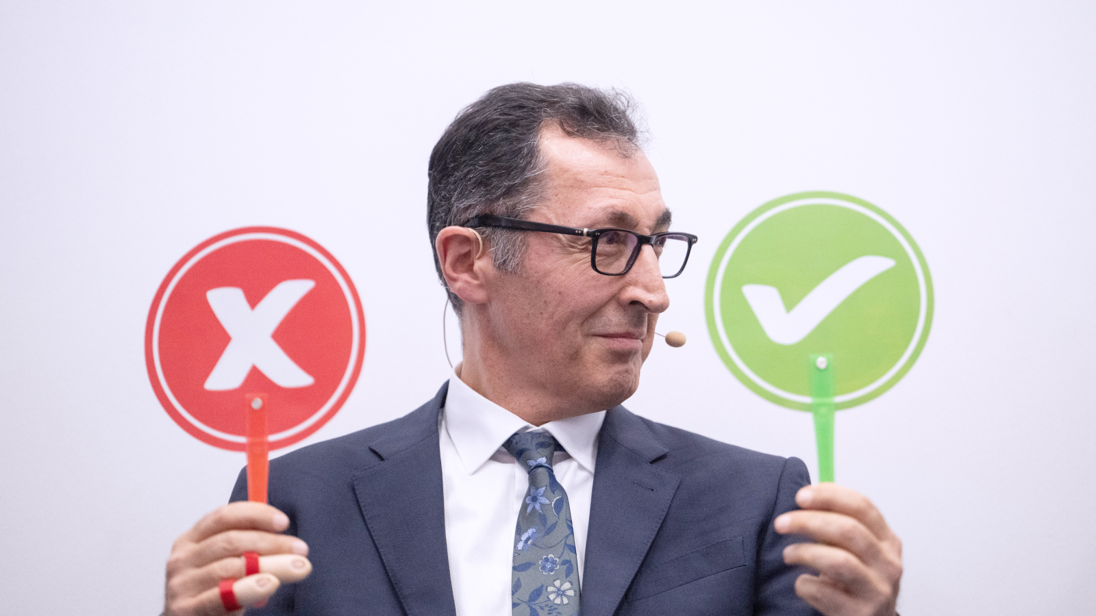 Cem Özdemir’den Lkw-Maut Açıklaması, © Marijan Murat/dpa