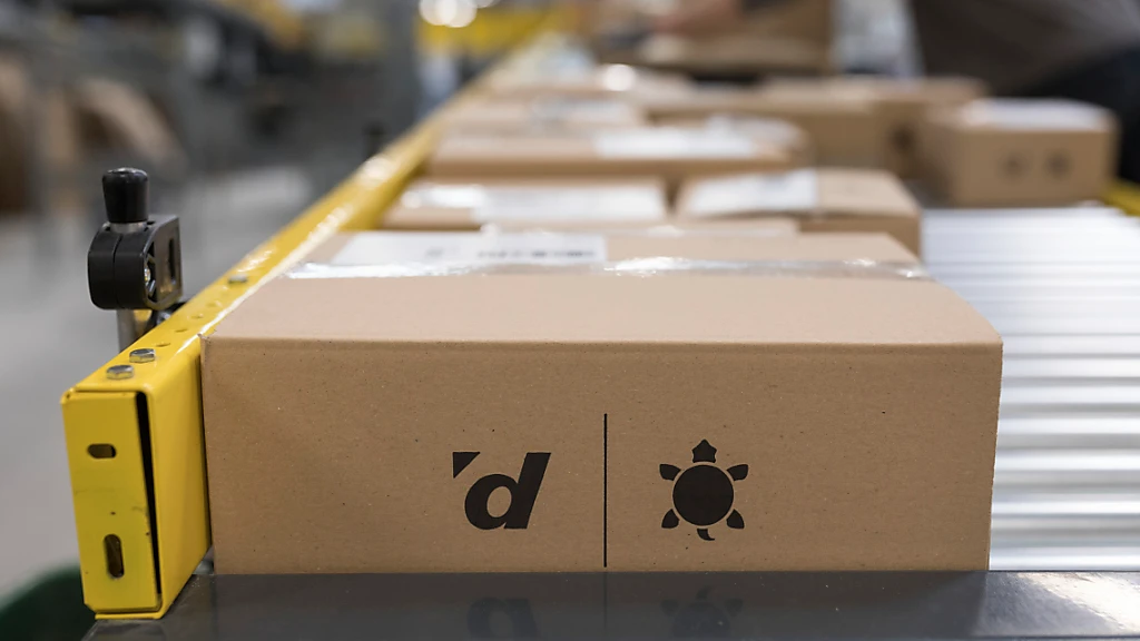 Galaxus erzielt 2023 Rekordumsatz von 2,7 Milliarden Franken, © Keystone-SDA Galaxus erzielt 2023 Rekordumsatz von 2,7 Milliarden Franken, © Keystone-SDA