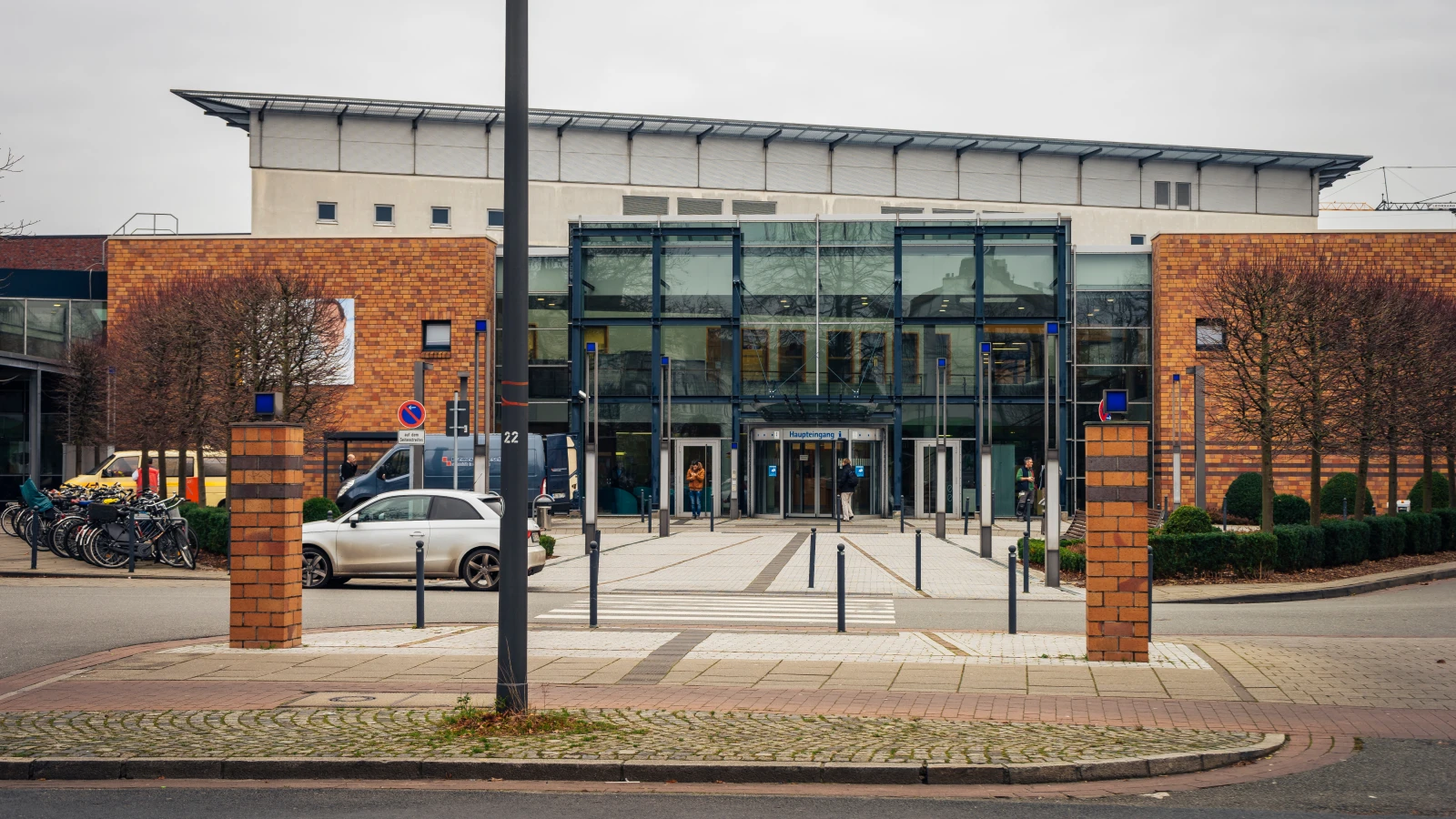 Kalp Merkezi`nin Klinikum-Mitte'ye Taşınması Gecikiyor, © shutterstock Kalp Merkezi`nin Klinikum-Mitte'ye Taşınması Gecikiyor, © shutterstock