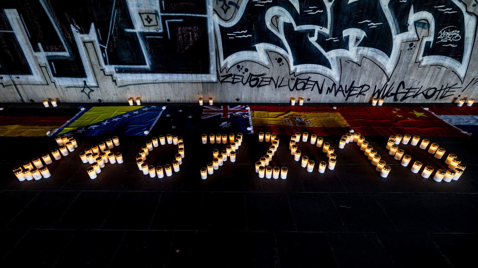 Duisburg´da "Loveparade Felaketi" Anılıyor!, © Christoph Reichwein/dpa