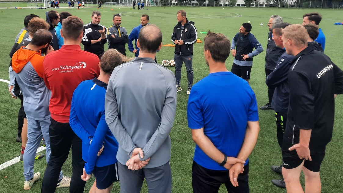 Fussball-Leiter in Ruggell ausgebildet, © Stabsstelle für Sport