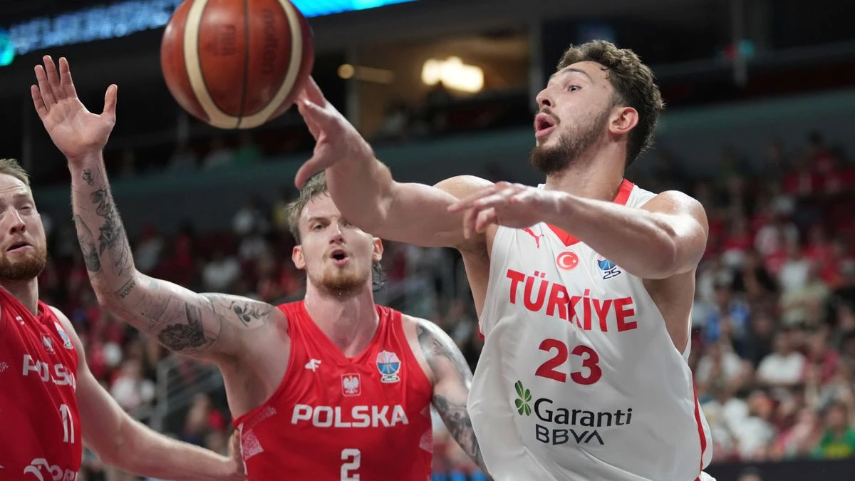 24 Yıl Sonra Tarihi Yarı Final: Rakip Yunanistan!, © Sergei Grits/AP/dpa 24 Yıl Sonra Tarihi Yarı Final: Rakip Yunanistan!, © Sergei Grits/AP/dpa