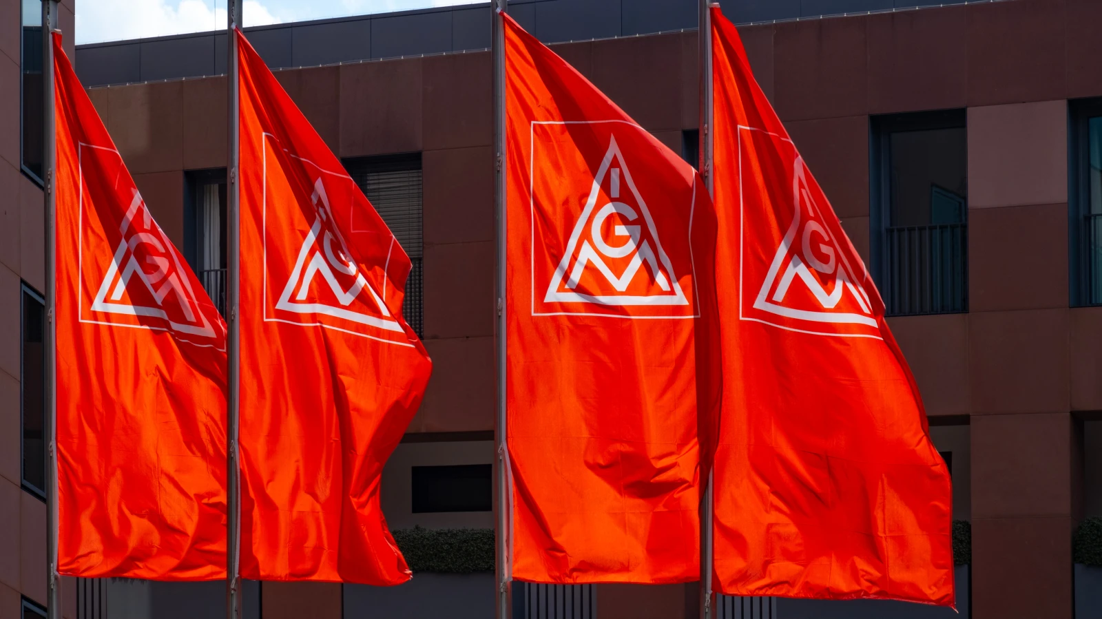 IG Metal Pazarlık Masasında!, © shutterstock IG Metal Pazarlık Masasında!, © shutterstock