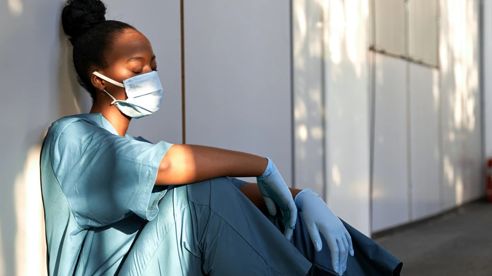 Almanya'da Bakım Krizi: Kolombiyalı Hemşireler Sınır Dışı Ediliyor, © shutterstock Almanya'da Bakım Krizi: Kolombiyalı Hemşireler Sınır Dışı Ediliyor, © shutterstock