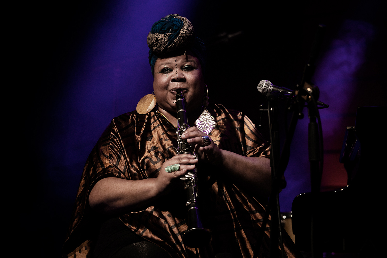 © Photo by Angel Bat Dawid