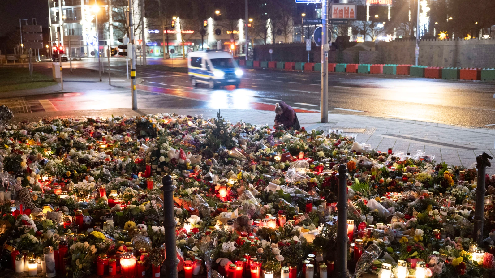 Todesfahrt von Magdeburg: Tatverdächtiger muss in U-Haft, © KEYSTONE/DPA/Sebastian Kahnert Todesfahrt von Magdeburg: Tatverdächtiger muss in U-Haft, © KEYSTONE/DPA/Sebastian Kahnert