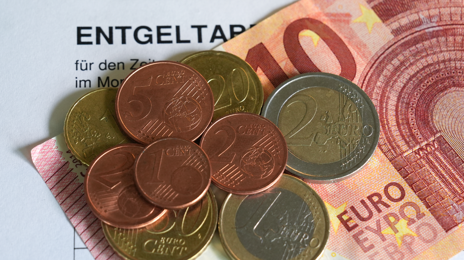 Asgari Ücret Almanya’da Bürgergeld’den Ayda En Az 557 Euro Fazla Getiriyor, © Marcus Brandt/dpa 