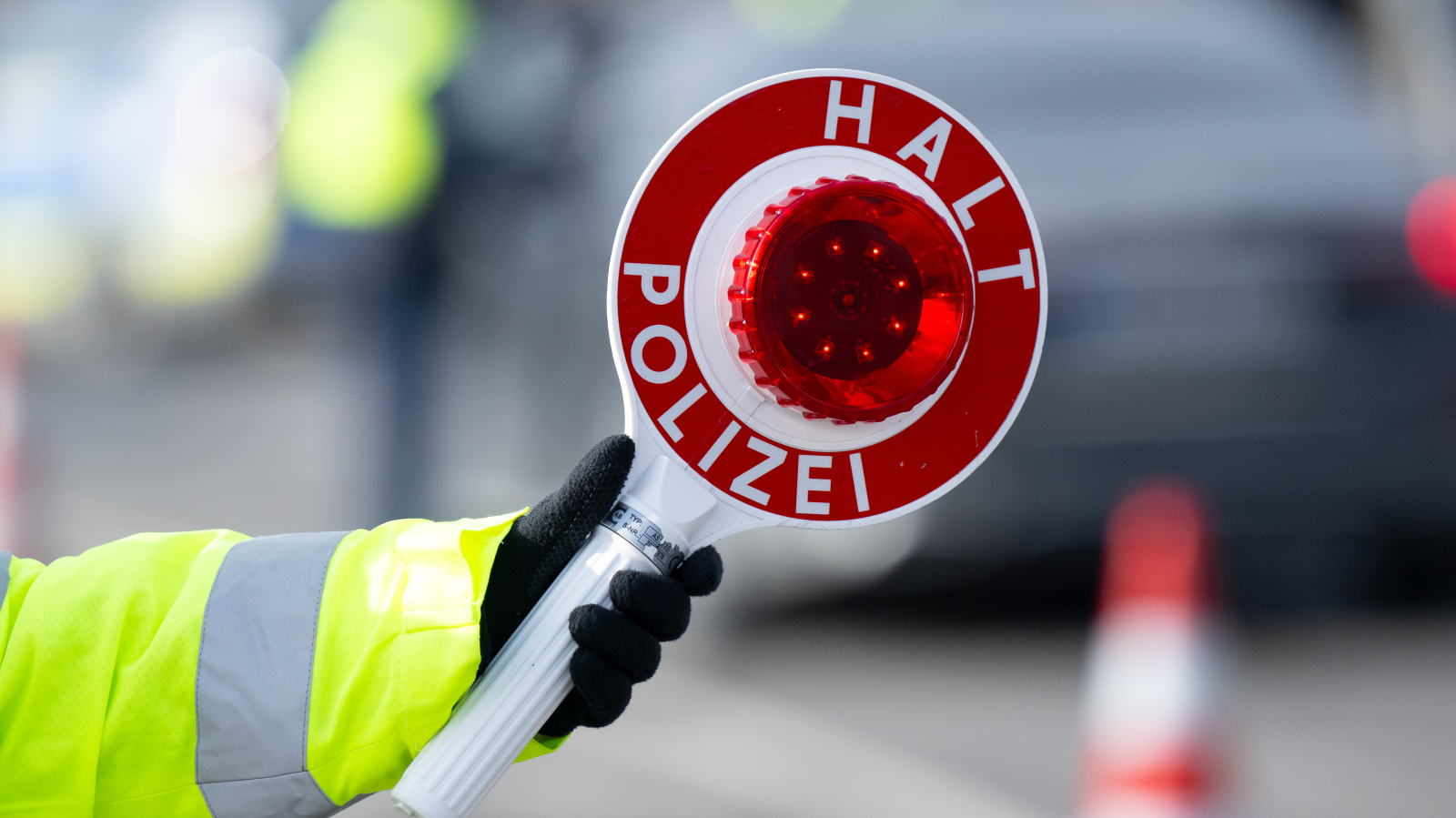 Bremen’de 230 Araç Hız Kontrolüne Takıldı!, © dpa