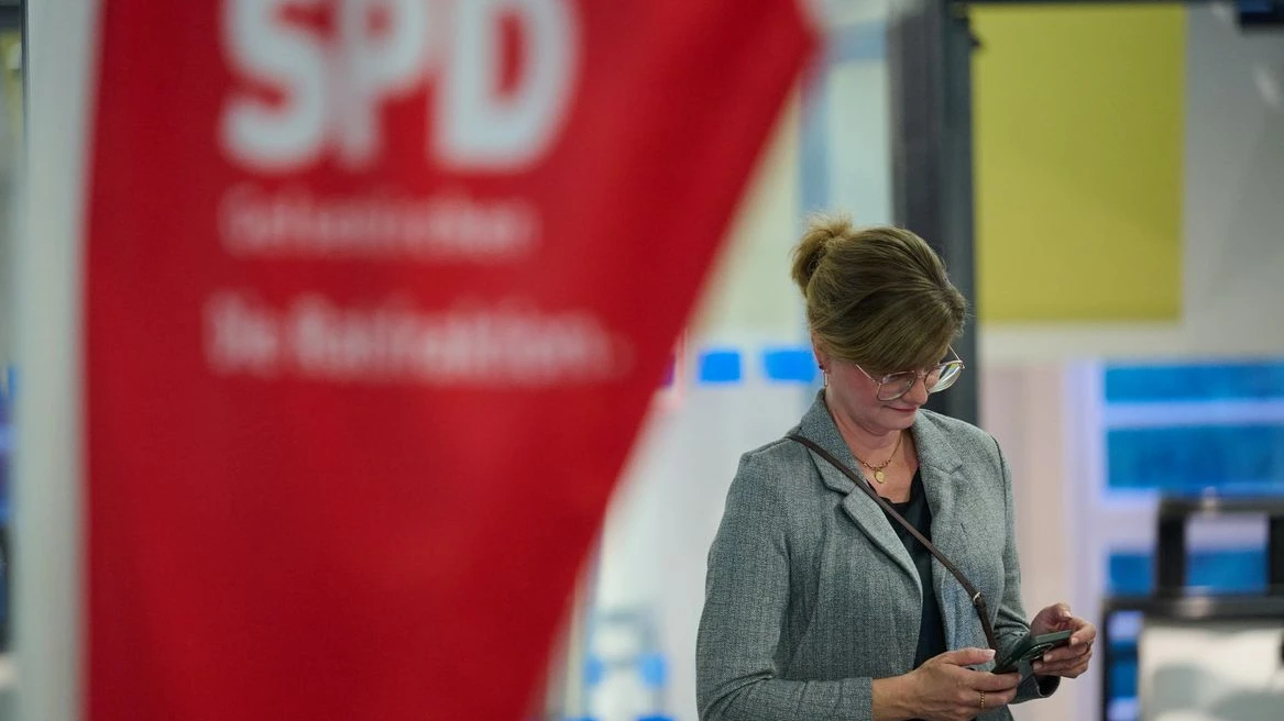 Datteln’de Seçim Sürprizi: İlk Kaybeden Şimdi Kazandı, © Bernd Thissen/dpa Datteln’de Seçim Sürprizi: İlk Kaybeden Şimdi Kazandı, © Bernd Thissen/dpa