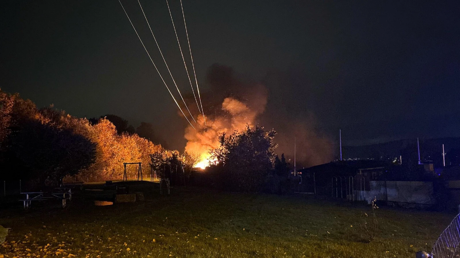 Brand Dietikon Zürich Polizeinews Feuerwehr, © Kapo ZH Brand Dietikon Zürich Polizeinews Feuerwehr, © Kapo ZH