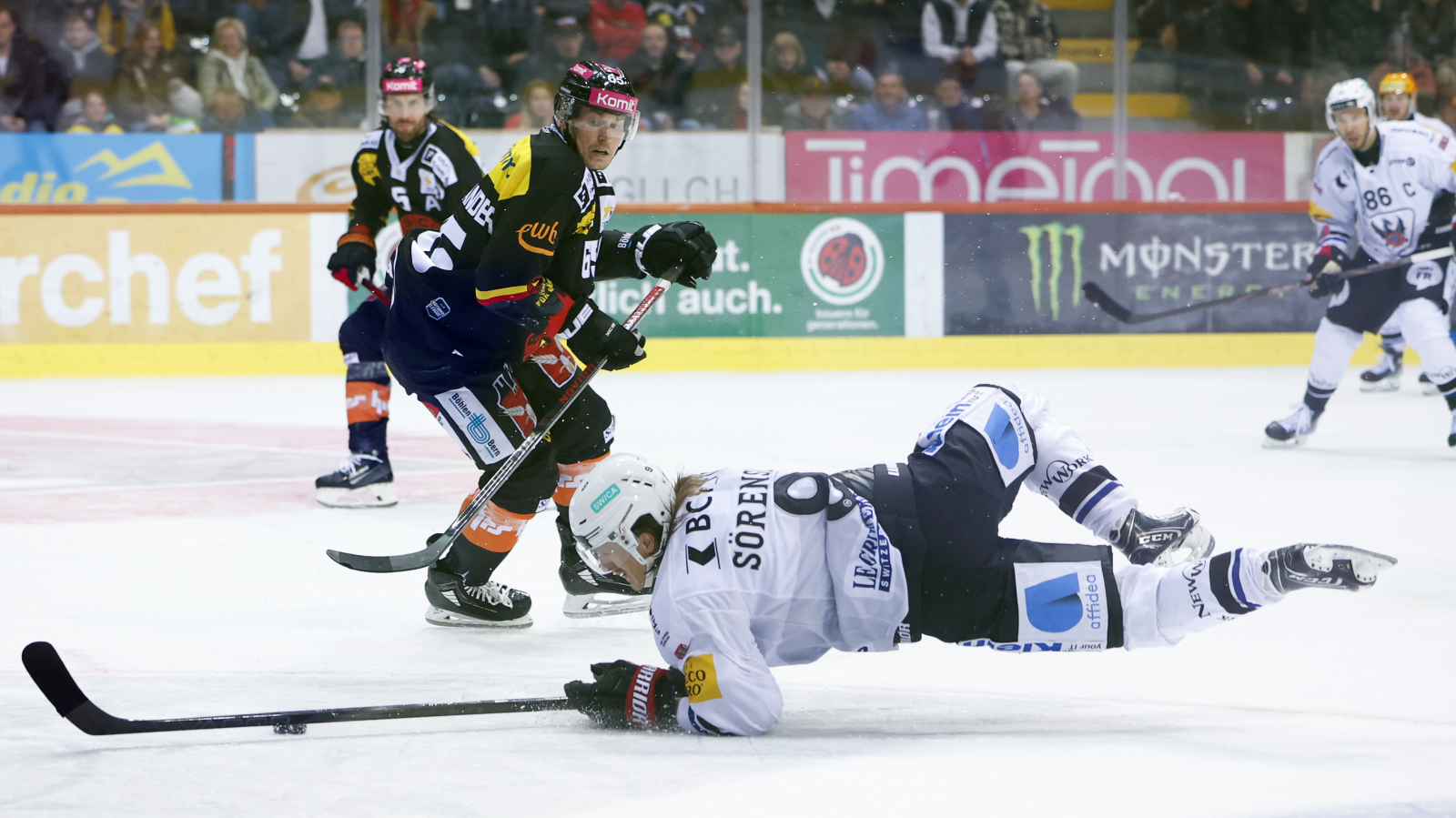 Diesmal rächt es sich für den SCB nicht, © Keystone / Peter Klaunzner