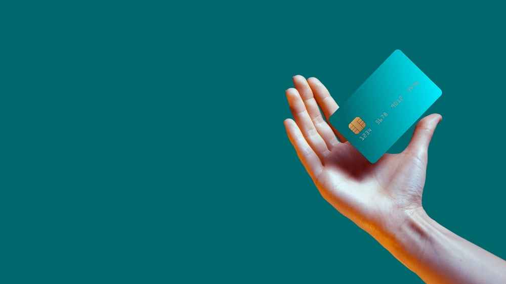 Kredi Kartı İnceliğinde Telefonlar Geliyor!, © shutterstock Kredi Kartı İnceliğinde Telefonlar Geliyor!, © shutterstock