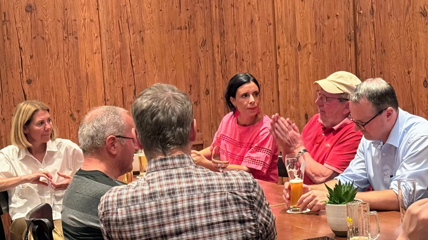 VU Vorstand sagt JA zum IWF Beitritt, © VU VU Vorstand sagt JA zum IWF Beitritt, © VU