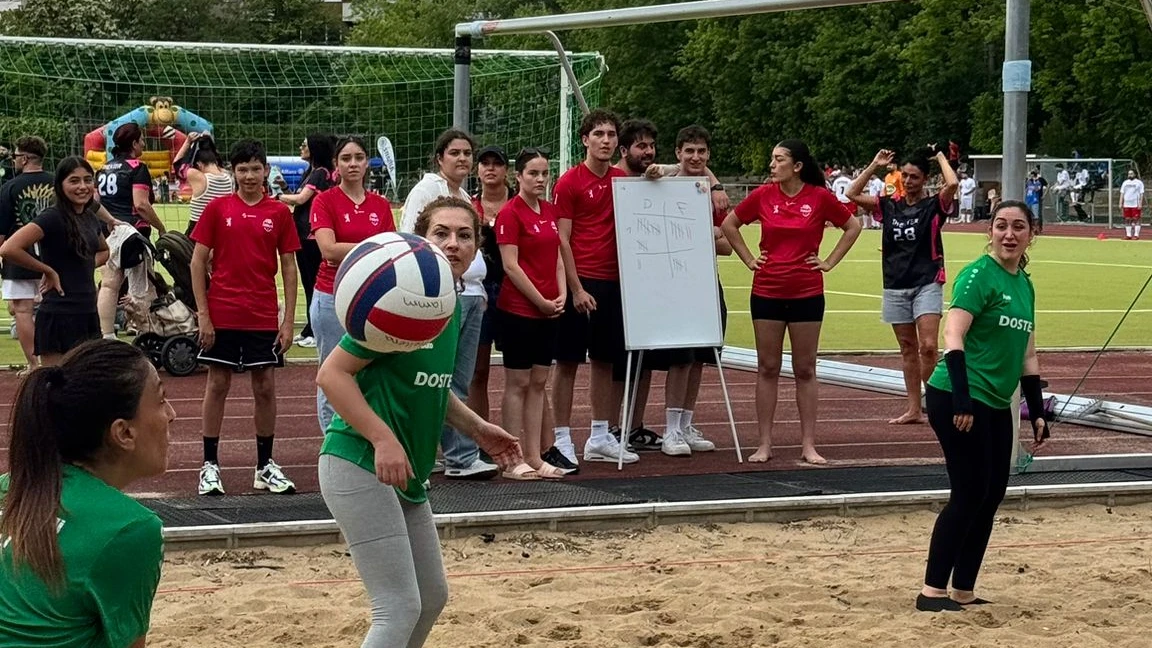 TDU Yaz Şenliğinde Büyük Heyecan!, © MetropolFm TDU Yaz Şenliğinde Büyük Heyecan!, © MetropolFm