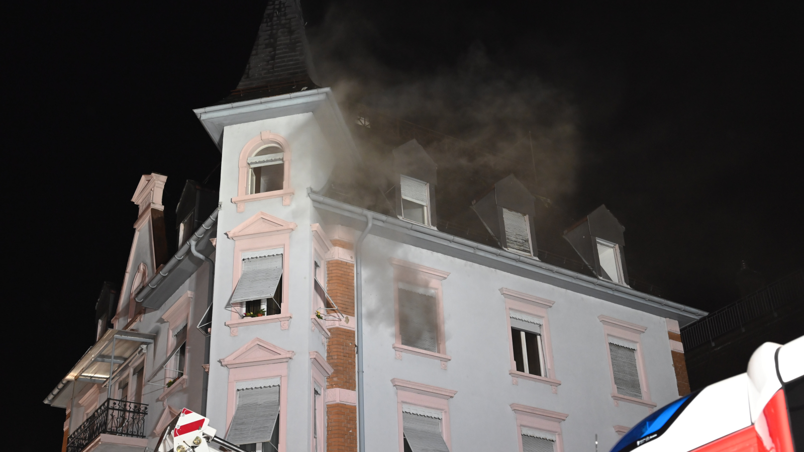 Frau bei Wohnungsbrand in Rorschach schwer verletzt, © Kapo SG