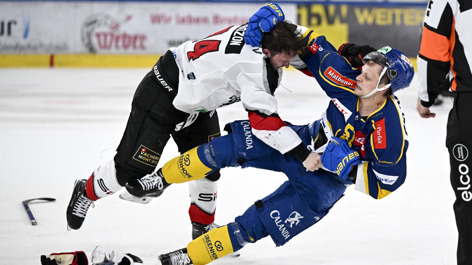 Davos dank Goalie Aeschlimann zum 2:2, © Keystone / Jürgen Staiger