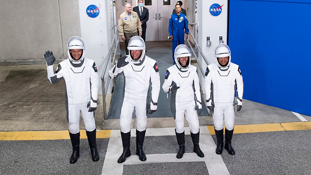 Vier Raumfahrer von der ISS abgedockt, © Joel Kowsky/NASA/AP/dpa