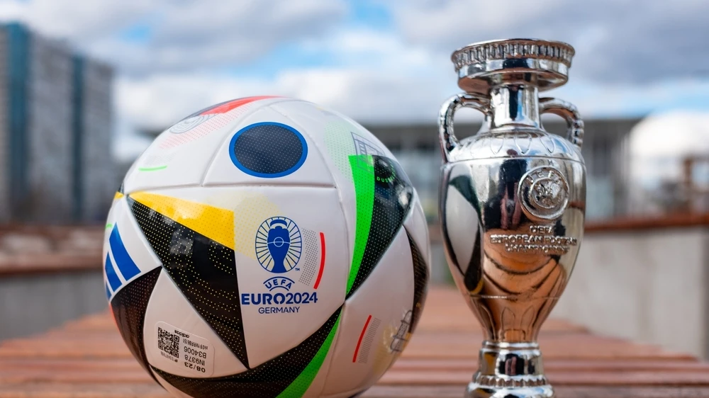 Almanya'nın EURO 2024 Zaferi: Ekonomiye Milyarlarca Euro Katkı!, © shutterstock Almanya'nın EURO 2024 Zaferi: Ekonomiye Milyarlarca Euro Katkı!, © shutterstock