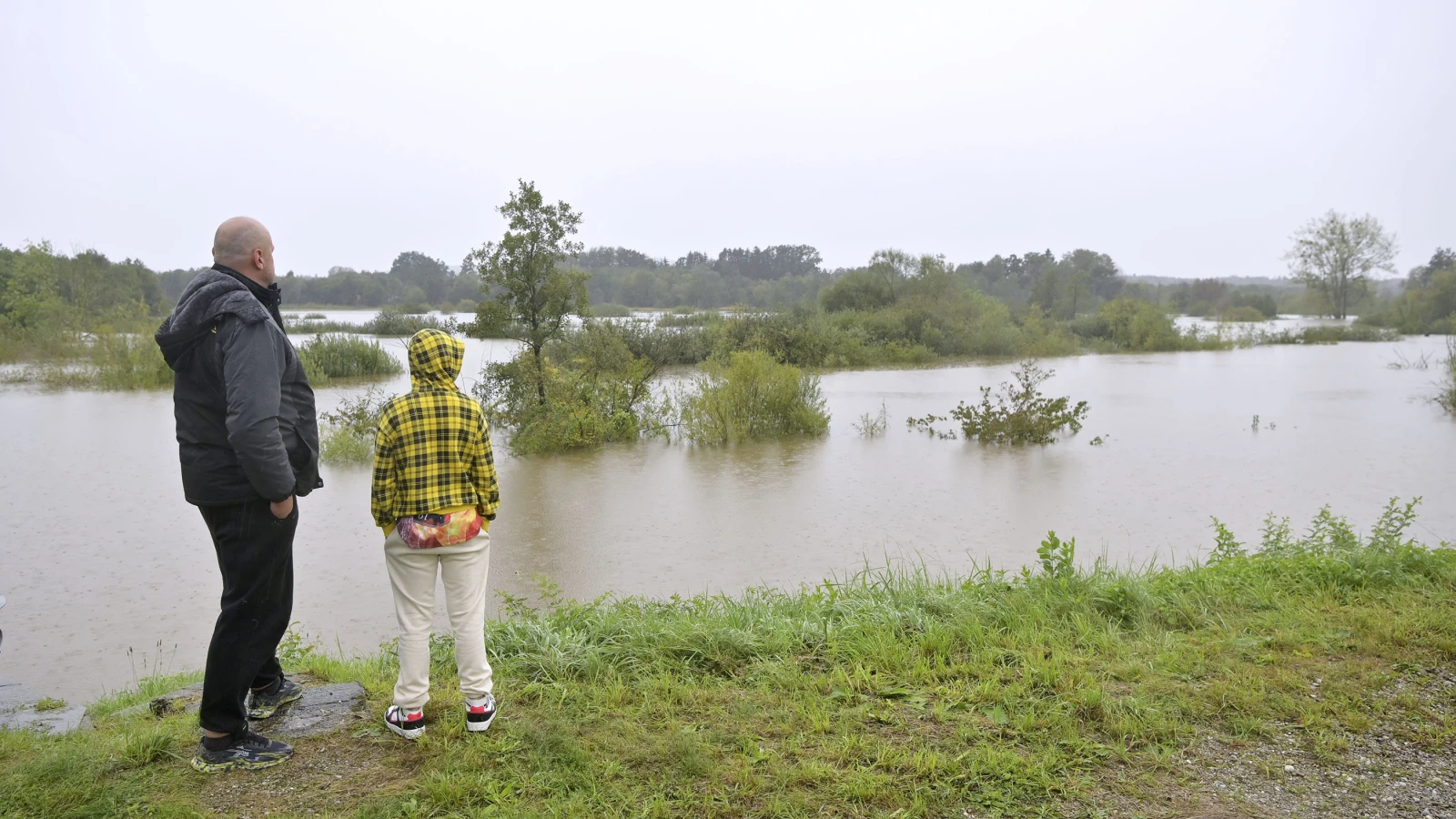 Hochwasserlage: Deutschland rüstet sich vor Flut, © FOTO: APA/MANFRED FESL Hochwasserlage: Deutschland rüstet sich vor Flut, © FOTO: APA/MANFRED FESL
