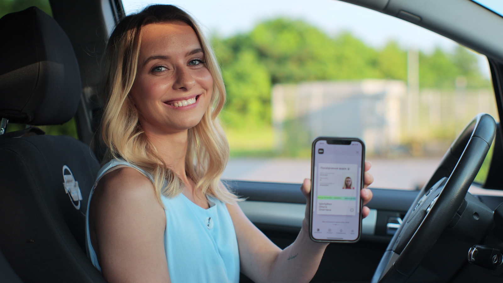 2026’da Sürücüleri Neler Bekliyor? Dijital Ehliyet, Euro 7 ve Avrupa’da Yeni Kurallar, © shutterstock