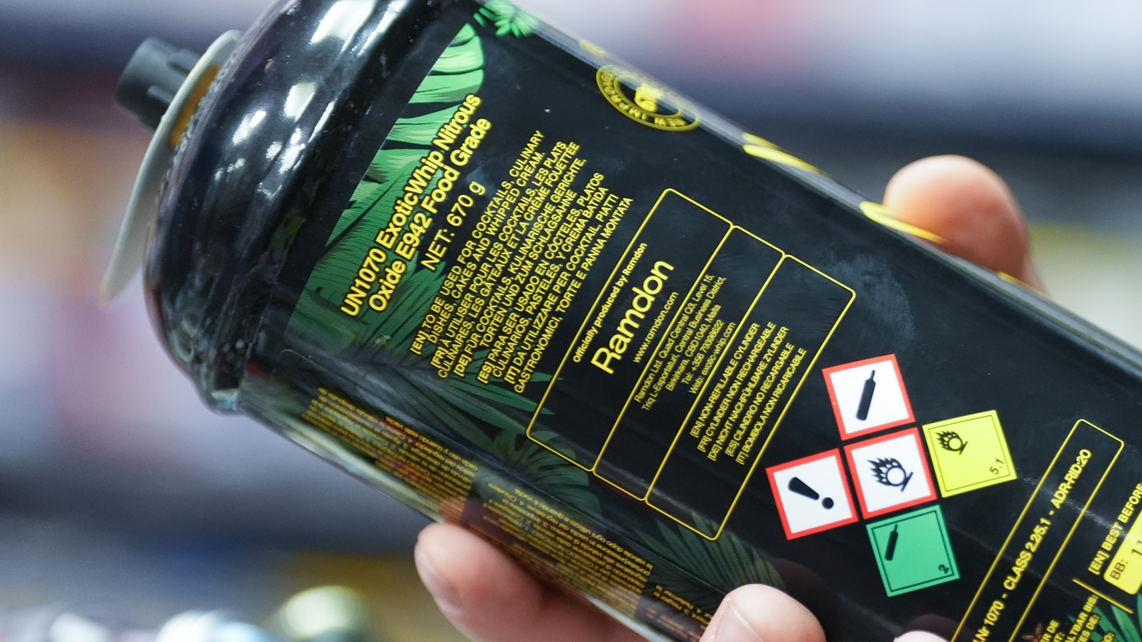 Lachgas (Gülme Gazı) ve Trafik Güvenliği, © dpa