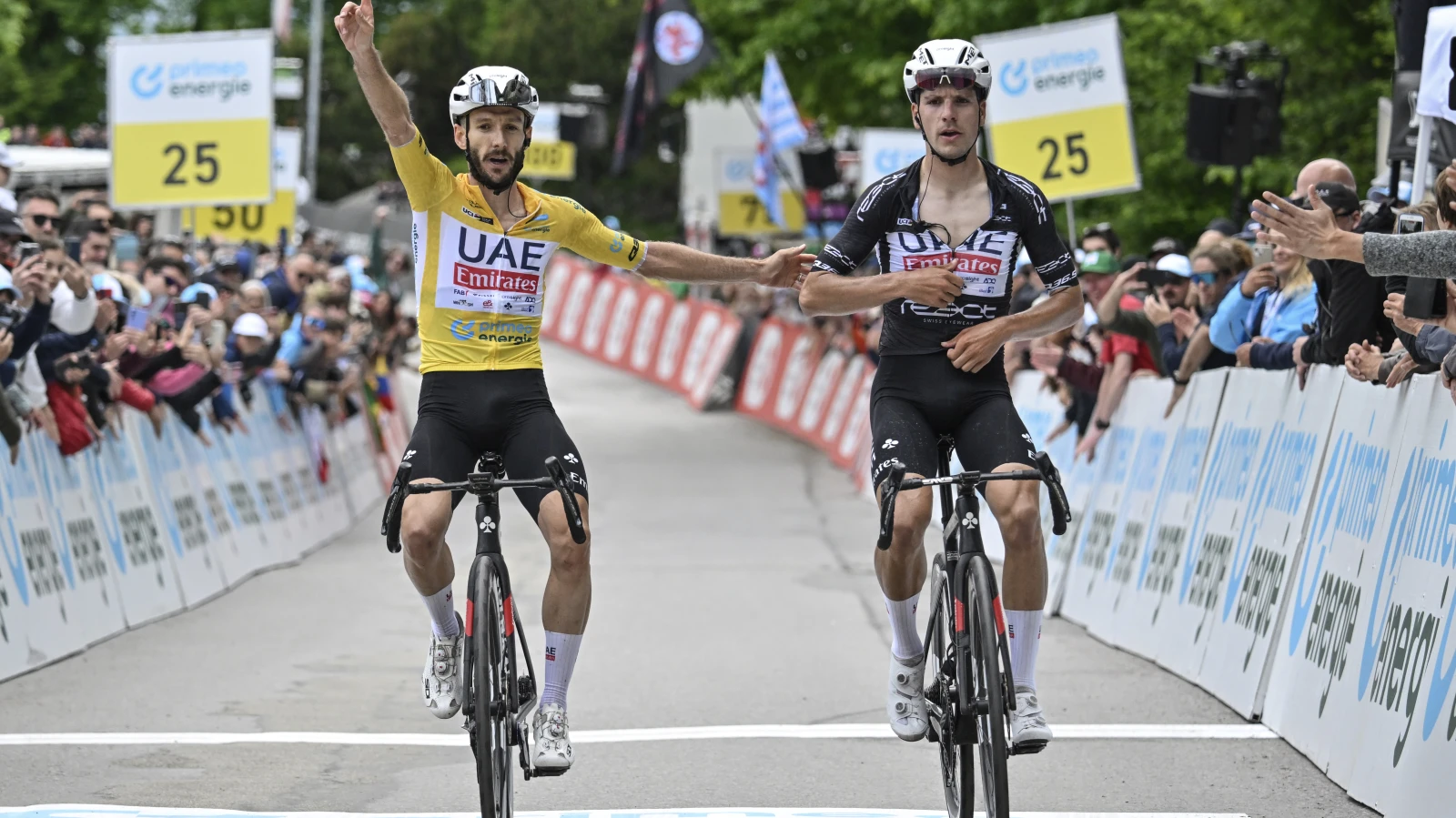 Rad: Yates und Almeida dominieren Tour de Suisse, © Keystone Rad: Yates und Almeida dominieren Tour de Suisse, © Keystone