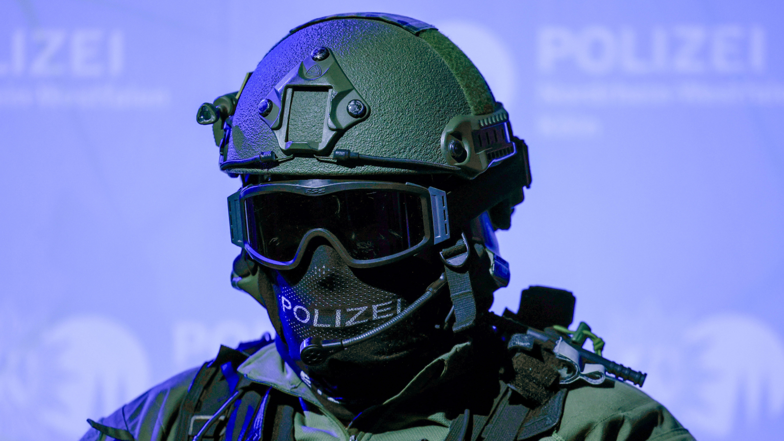 Polis Bastı!, © dpa