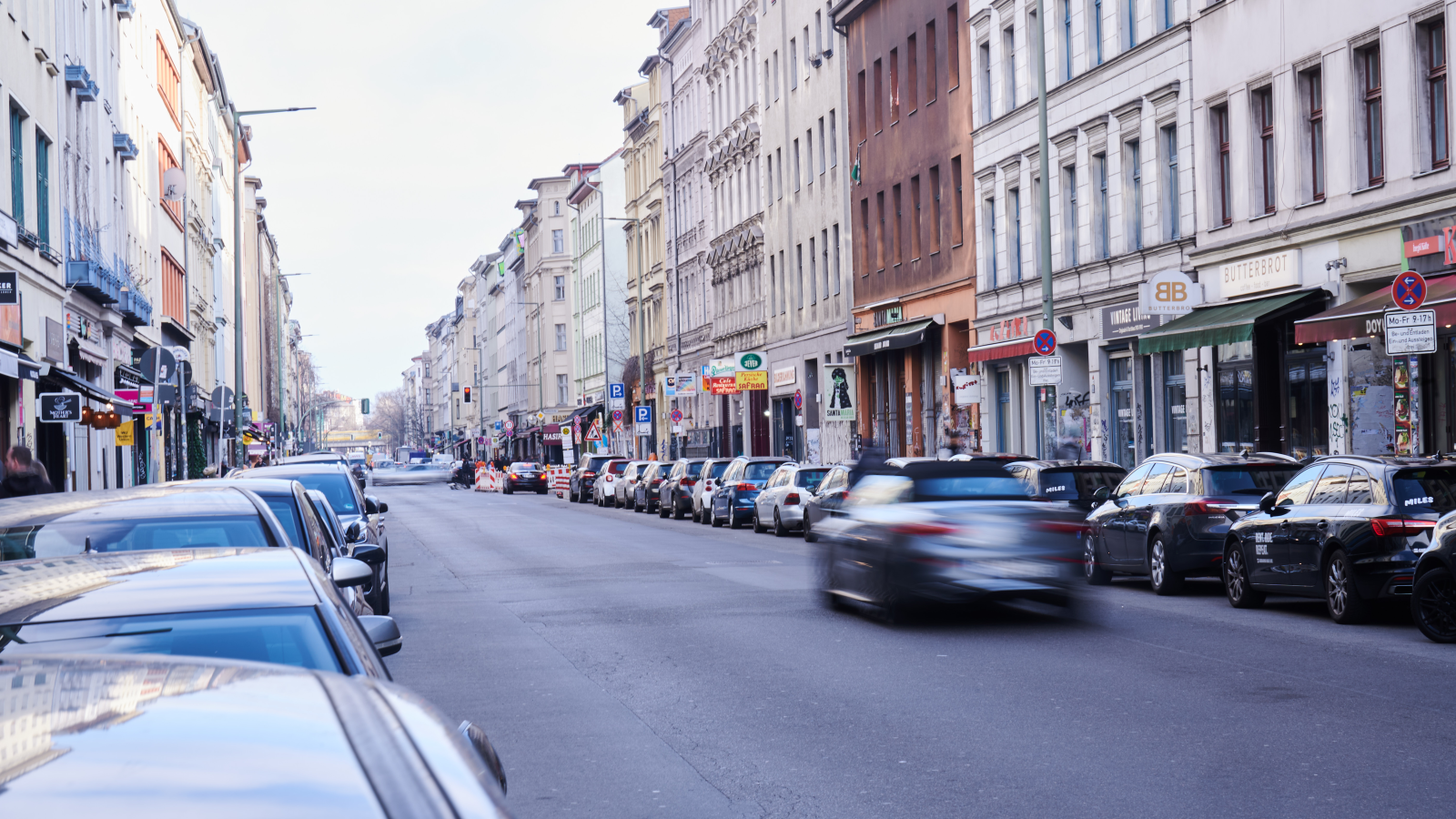 Berlin’in En Havalı Caddesi Oranienstraße!, © dpa