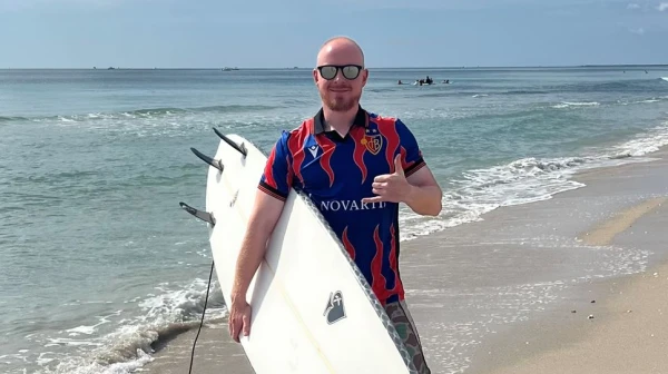 Surfstunden in Florida - ein Traum wird wahr , © Radio Basilisk Surfstunden in Florida - ein Traum wird wahr , © Radio Basilisk