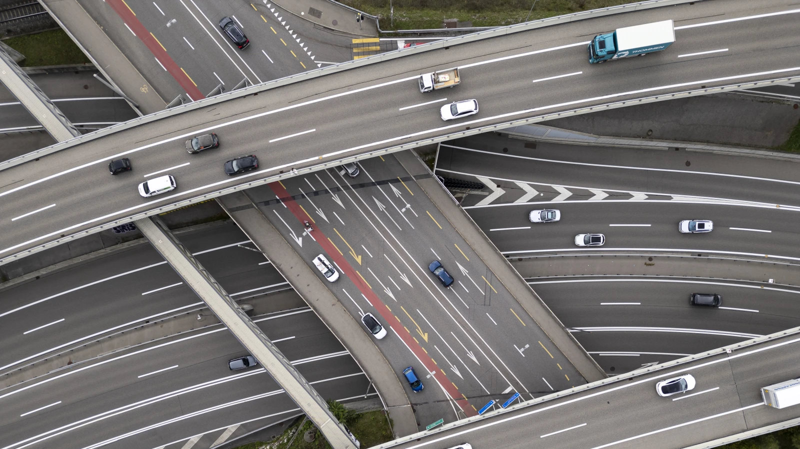 Ostschweizer Kantone geschlossen für Autobahnausbau, © Keystone / Anthony Anex Ostschweizer Kantone geschlossen für Autobahnausbau, © Keystone / Anthony Anex