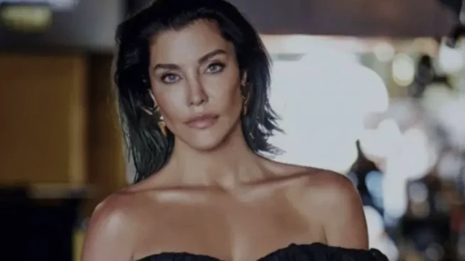 Bakanlık harekete geçti! Deniz Akkaya'nın kızı koruma altına alındı, © mynet Bakanlık harekete geçti! Deniz Akkaya'nın kızı koruma altına alındı, © mynet