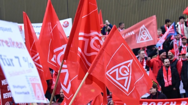 IG Metall Yarın Eylem Planlıyor!, © dpa IG Metall Yarın Eylem Planlıyor!, © dpa