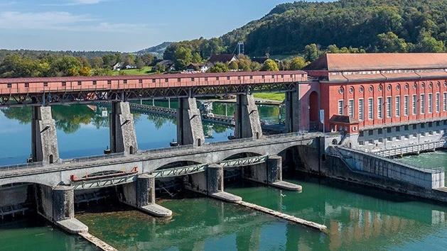 Mann im Rhein bei Hohentengen leblos aufgefunden, © Wasserkraftwerk Eglisau. Bildquelle: Axpo Mann im Rhein bei Hohentengen leblos aufgefunden, © Wasserkraftwerk Eglisau. Bildquelle: Axpo