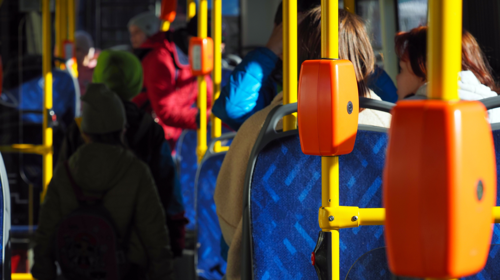 Baden-Württemberg’de Biletsiz Yolculuk Tartışması: Yoksullar Hapse Girmemeli, © shutterstock