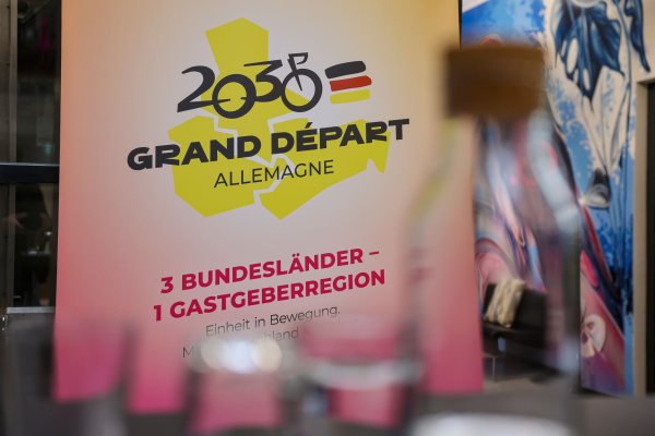 Mittlerweile gab es erste Gespräche mit dem Veranstalter zum geplanten Start der Tour de France 2030 in Ostdeutschland., © Jan Woitas/dpa