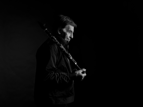 NACHRUF/ OBITUARY: ROLF KÜHN