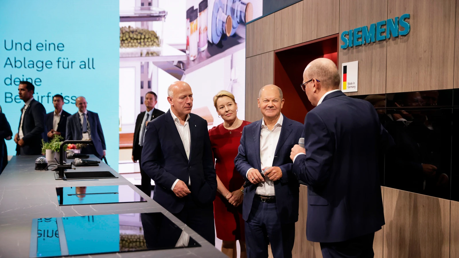 Dünya Markaları IFA Berlin’de!, © dpa Dünya Markaları IFA Berlin’de!, © dpa