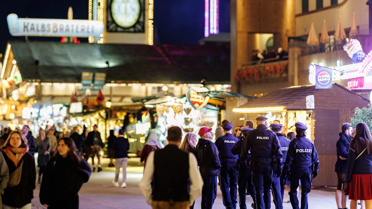 Oktoberfest bombalı tehdit sonrası tekrar açıldı: Münih’te büyük operasyon!, © Daniel Karmann/dpa Oktoberfest bombalı tehdit sonrası tekrar açıldı: Münih’te büyük operasyon!, © Daniel Karmann/dpa